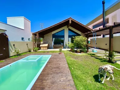 Casa com 3 Quartos para alugar, 164m² no Ribeirão da Ilha, Florianópolis