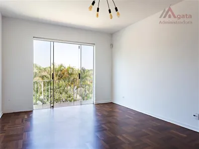 Casa com 3 Quartos à venda, 239m² no Vila Madalena, São Paulo