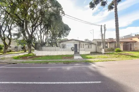 Casa com 3 Quartos à venda, 228m² no Parolin, Curitiba