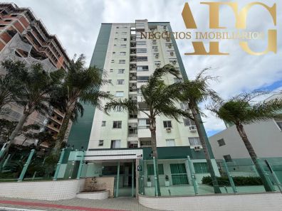 Apartamento com 3 Quartos à venda, 108m² no Barreiros, São José