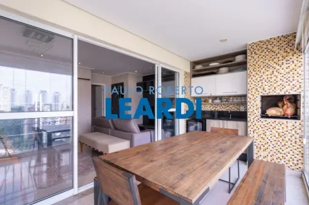 Apartamento com 3 Quartos à venda, 96m² no Jardim Caboré, São Paulo