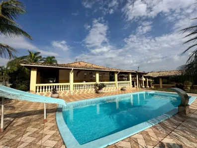 Fazenda/Sítio com 3 Quartos à venda, 400m² no Maracatu, Guararema