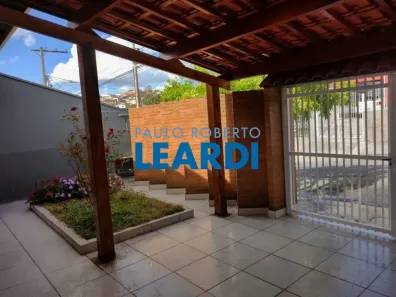 Sobrado com 2 Quartos à venda, 85m² no Jardim Itamaraty II, Poços de Caldas
