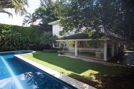 Casa de Condomínio com 4 Quartos à venda, 527m² no Super Quadra Morumbi, São Paulo