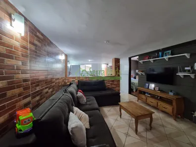 Casa com 5 Quartos à venda, 380m² no Itaipava, Petrópolis
