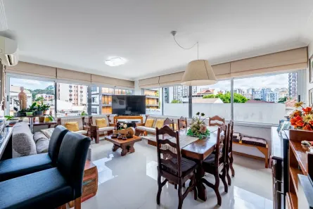 Apartamento com 3 Quartos à venda, 95m² no Passo da Areia, Porto Alegre