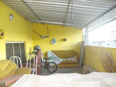 Casa com 3 Quartos à venda, 190m² no Carlos Prates, Belo Horizonte