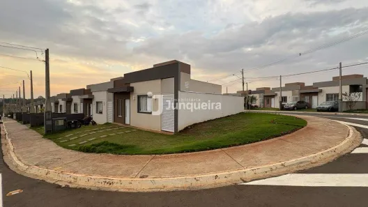 Casa de Condomínio com 2 Quartos à venda, 63m² no Cidade Judiciária, Piracicaba