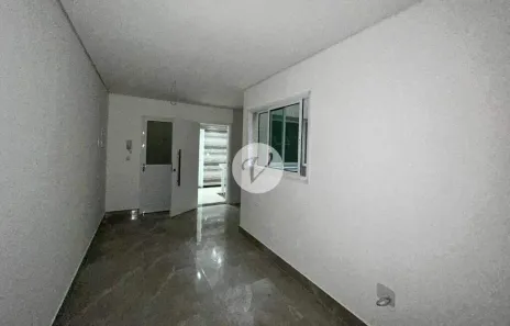 Apartamento com 2 Quartos para alugar, 44m² no Campestre, Santo André