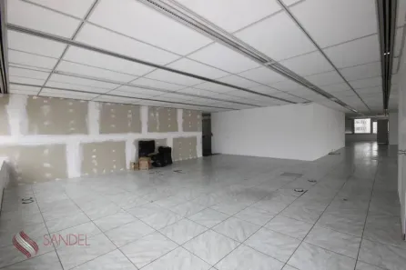 Sala Comercial para venda ou aluguel, 134m² no Itaim Bibi, São Paulo
