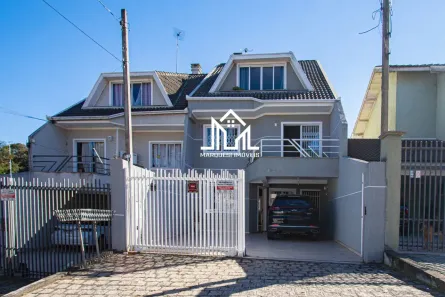 Sobrado com 4 Quartos à venda, 213m² no Santo Inácio, Curitiba