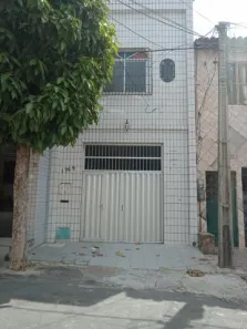 Casa com 4 Quartos para alugar, 122m² no Joaquim Távora, Fortaleza
