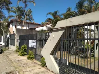 Casa com 4 Quartos para alugar, 180m² no Mata da Praia, Vitória