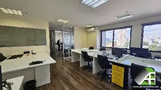 Sala Comercial com 1 Quarto para alugar, 150m² no Vila Olímpia, São Paulo