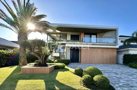 Casa de Condomínio com 6 Quartos à venda, 907m² no , Capão da Canoa