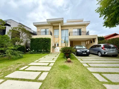 Casa de Condomínio com 4 Quartos à venda, 250m² no Suru, Santana de Parnaíba