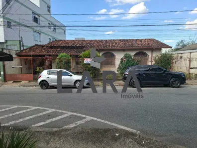 Casa com 3 Quartos à venda, 300m² no Centro, Betim