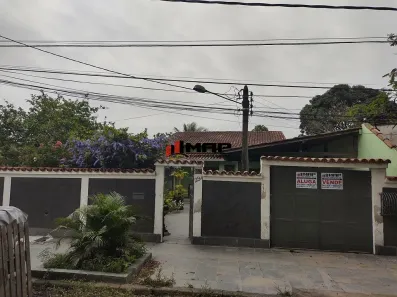 Casa com 2 Quartos à venda, 400m² no Santa Cruz, Rio de Janeiro
