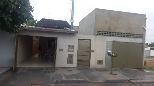 Casa com 2 Quartos à venda, 250m² no Parque Alvorada, Senador Canedo