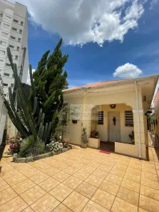 Casa com 5 Quartos à venda, 160m² no Centro, Taubaté