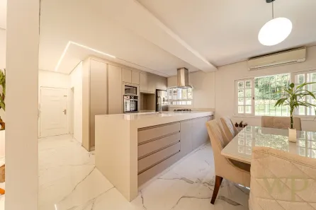 Casa com 3 Quartos à venda, 340m² no Glória, Joinville