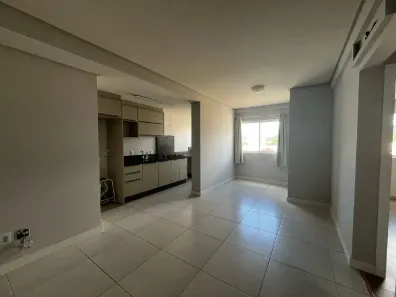 Apartamento com 2 Quartos para alugar, 68m² no Centro, Camboriú