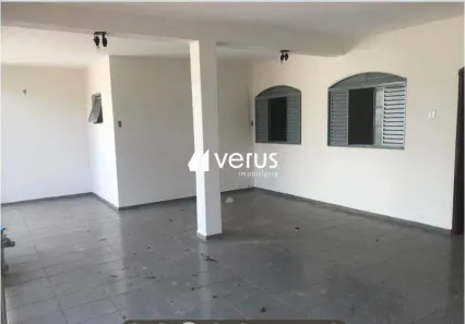 Casa com 3 Quartos à venda, 275m² no Tibery, Uberlândia