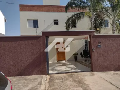 Sobrado com 3 Quartos à venda, 138m² no Parque Jambeiro, Campinas