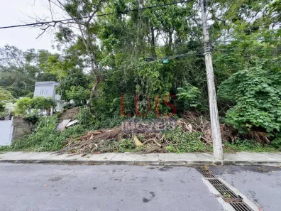 Lote/Terreno à venda, 800m² no Itaipu, Niterói