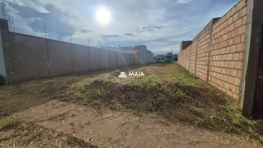 Lote/Terreno à venda, 273m² no Parque das Laranjeiras, Uberaba