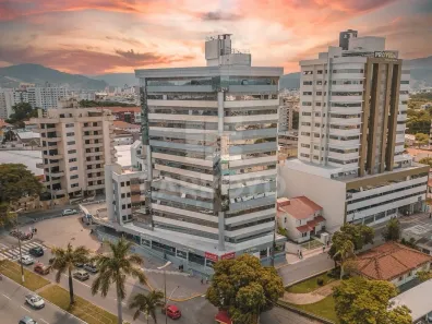 Sala Comercial à venda, 72m² no Vila Moema, Tubarão