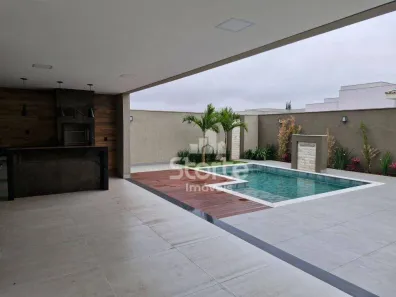 Casa de Condomínio com 3 Quartos à venda, 273m² no Shopping Park, Uberlândia