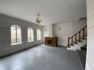Sobrado com 3 Quartos à venda, 314m² no Vila Rosália, Guarulhos