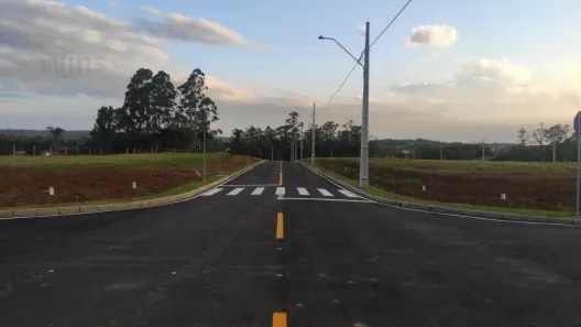 Lote/Terreno à venda, 390m² no Primeira Linha, Criciúma