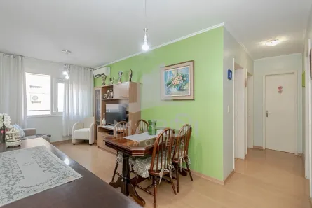 Apartamento com 2 Quartos à venda, 53m² no Vila Ipiranga, Porto Alegre