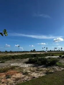 Lote/Terreno à venda, 759m² no Guarajuba (Monte Gordo), Camaçari