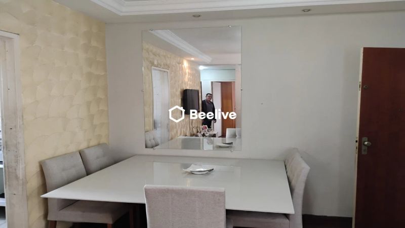 Apartamento com 3 quartos — Sagrada Família, Belo Horizonte