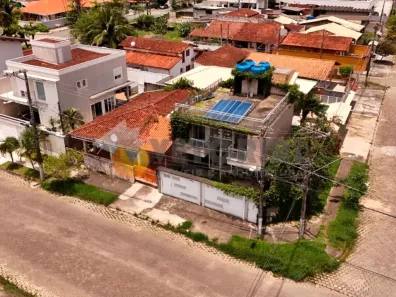Sobrado com 6 Quartos à venda, 222m² no Indaiá, Caraguatatuba
