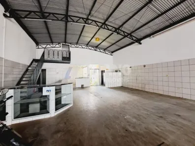 Galpão/Depósito/Armazém para alugar, 250m² no Jardim Bandeirantes, São Carlos