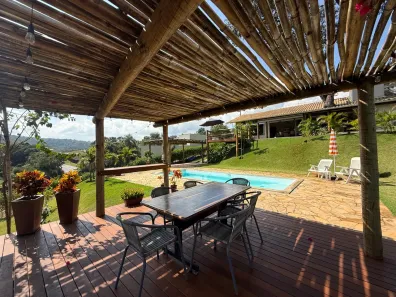 Casa de Condomínio com 4 Quartos à venda, 204m² no , Brumadinho