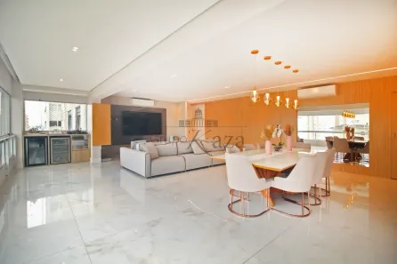 Apartamento com 3 Quartos à venda, 211m² no Vila Andrade, São Paulo