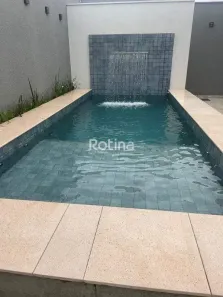 Casa com 3 Quartos à venda, 212m² no Jardim Inconfidência, Uberlândia