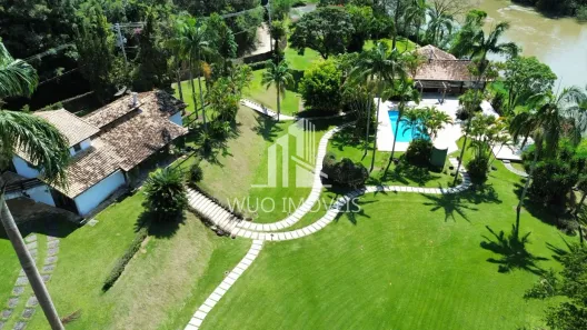 com 10 Quartos à venda, 45980m² no Angola de Baixo, Jacareí