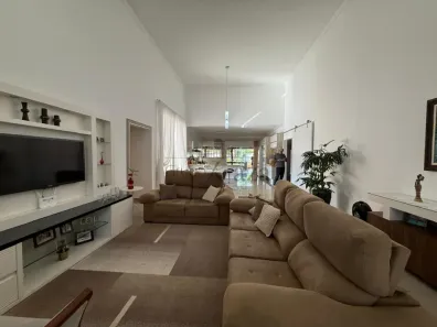 Casa de Condomínio com 4 Quartos à venda, 428m² no Jardim Terras de Santa Helena, Jacareí