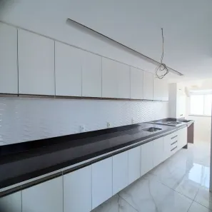 Apartamento com 4 Quartos para venda ou aluguel, 108m² no Centro, Itaboraí
