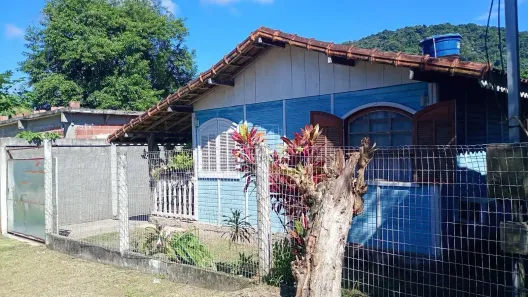 Casa com 3 Quartos à venda, 95m² no Cidade Jardim Guapimirim, Guapimirim