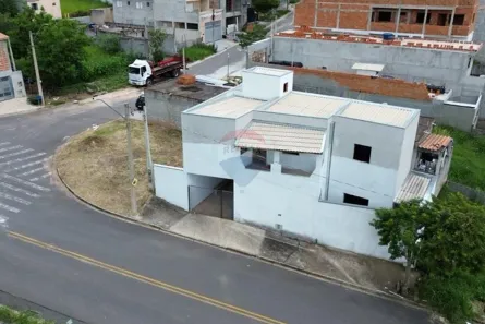Casa com 2 Quartos à venda, 160m² no Loteamento Horizonte Azul, Itatiba