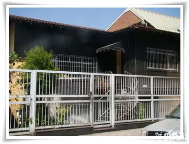 Sobrado com 4 Quartos à venda, 230m² no Vila Brasílio Machado, São Paulo