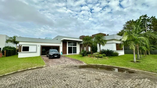 Casa de Condomínio com 4 Quartos à venda, 240m² no , Osório