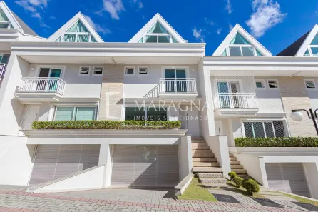 Casa de Condomínio com 3 Quartos à venda, 253m² no Santo Inácio, Curitiba